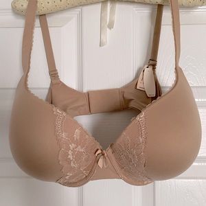 Victoria Secret 36DDD- NWT